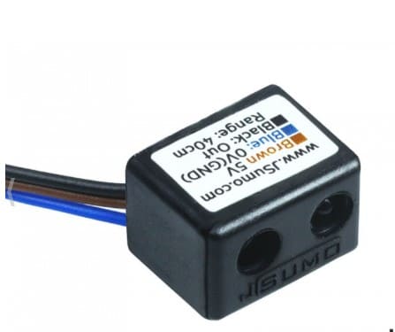 Sensor infrarrojo JS40F utilizado en el minisumo